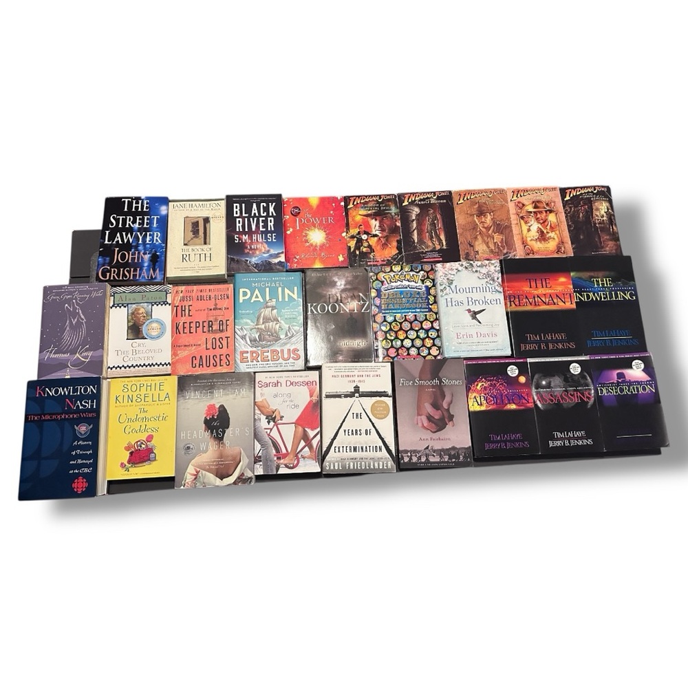 ⚡️3/$24 or 3/$15  or even better⚡️Books comment what you like and get an offer